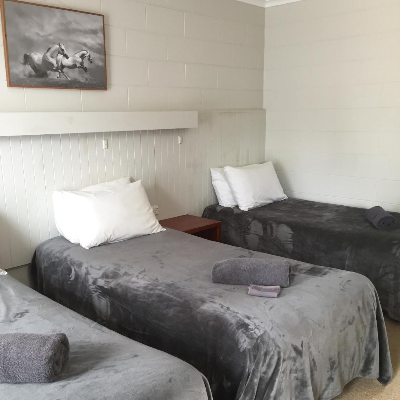 Eden Golf View Motel Eksteriør bilde